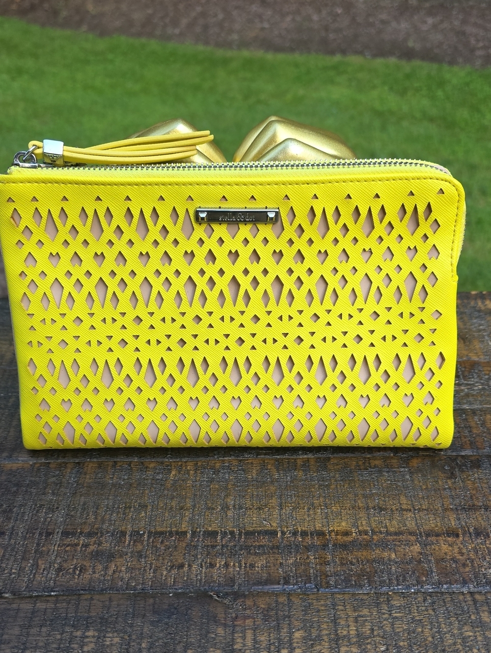 Stella & Dot Yellow Laser-Cut Wristlet Clutch